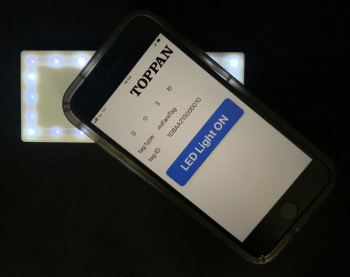 NFC tag with LEDs © TOPPAN Digital Inc.