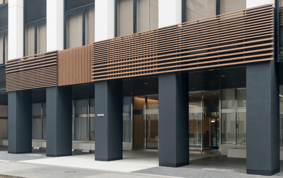 「L・IF・E」が入る建物の外観