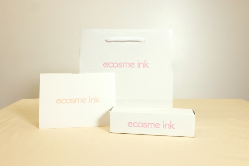 「ecosme ink®」を使用して印刷したパッケージの例 ©TOPPAN INC.
