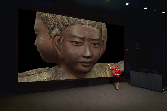 VR作品『興福寺 国宝 阿修羅像』より 総監修:法相宗大本山興福寺 監修:金子啓明・鈴木嘉吉 製作・著作:株式会社朝日新聞社・TOPPAN株式会社