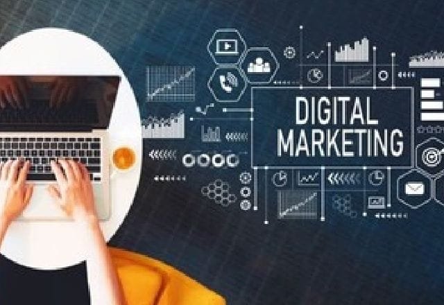デジタルマーケティング